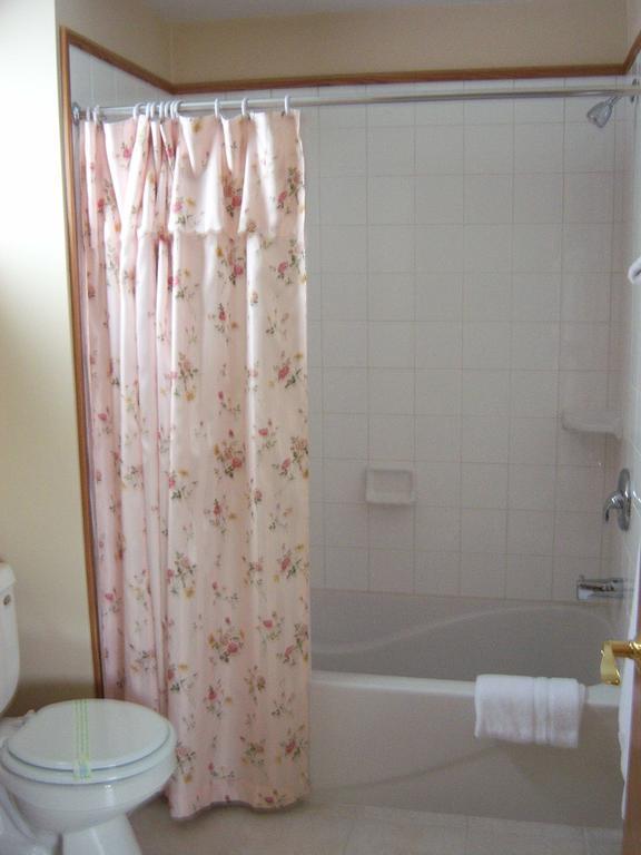 Travelers Inn Motel Eagle River Cameră foto