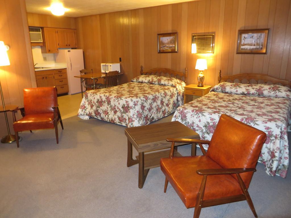 Travelers Inn Motel Eagle River Cameră foto