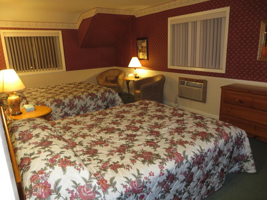 Travelers Inn Motel Eagle River Cameră foto